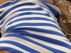 Enthousiasteling, Grote mammen, Blond, Zwart, Masturbatie, Alleen, Tiener, Tieten likken