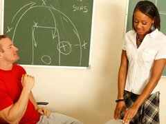 Grosser arsch, Grosser schwanz, Blasen, Hundestellung, Schwarz, Natürlichen titten, Schulmädchen, Jungendliche (18+)