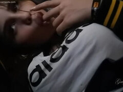 Amatorka, Brunetka, Palcówka, Hd, Masturbacja, Publiczny, Cipka, Solo