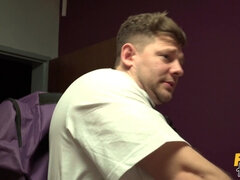 素人, ベッドルーム, デカパイ, チン, ヨーロピアン, なめる, ピアス, 三人