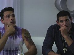 Stora tuttar, Avsugning, Brunett, Sperma shot, Doggystyle, Hardcore, Hd, Slick