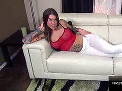 Blasen, Braunhaarige, Spermaladung, Aufs gesicht abspritzen, Füsse, Leder, Nylon, Zierlich