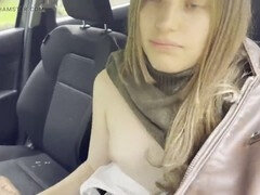 Leie, Auto, Lesbisch, Orgasmus, Im freien, Muschi, Tittenfick, Titten