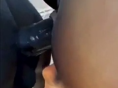 Kotě, Velké péro, Velké kozy, Černé, Ebenové, Fetiš, Hardcore, Svaly