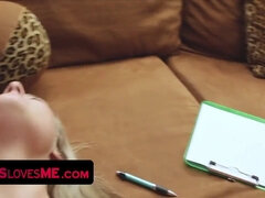 Vakker, Store pupper, Kukk suging, Sperm skott, Runke, Fitte, Skrikende, Tenåring