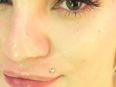 18 летние, Любители, За кадром, Минет, Грязные слова, Сперма на лице, Молоденькие, Сиськи