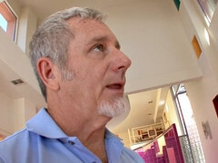 Gros cul, Sucer une bite, Léchez, Masturbation, De plein air, Piscine, Chatte