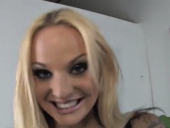 Μωρό, Μεγάλος πούτσος, Μαύρος, Χύσιμο, Σκληρό, Διαφυλετικό, Δημόσιο, Κοκκαλιάρης