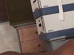 게이, 수음, 혼자