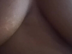 Negro, Británico, Penetracion con dedos, Orgasmo, Al aire libre, Perforación, Solo, Chorro