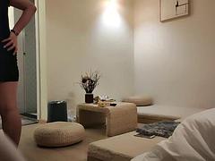 Ασιάτης, Μωρό, Ζευγάρι, Η σύζυγος