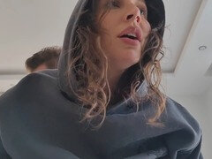 18 ans, Anal, Cul à la bouche, Grosse bite, Jeans, Petite femme, Russe, Jarretelles