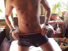 Stor stjärt, Svart, Sperma shot, Fötter, Handjobb, Solo