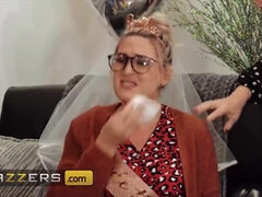 Anaal, Grote mammen, Pijpbeurt, Dichtbij, Rijpe lesbienne, Moeder die ik wil neuken, Trio, Nat