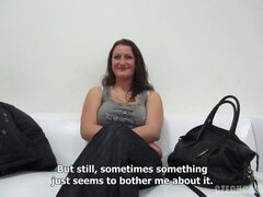 Hatalmas hátsó, Tekintélyes didik, Gesztenyebarna, Cseh, Hd