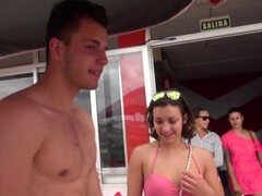 Fafanje, Avto, Grupni, Dekle drka tiča, Hardcore, Lizanje, Samozadovoljevanje, Orgija