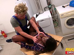 Grosser arsch, Grosse titten, Britisch, Schwarz, Hd, Interrassisch, Monster, Schreiend