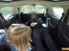 Amateur, Culo, Mamada, Pajear, Al aire libre, Policía, Adolescente, Uniforme