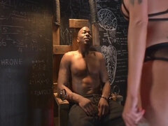 Americano, Verga grande, Tetas grandes, Rubia, Madres para coger, Medias largas, Tragarse, Tatuaje