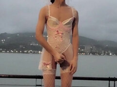 Enthousiasteling, Aziatisch, Sperma shot, Masturbatie, Buiten, Openbaar, Shemale, Alleen