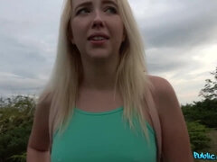 Young American slut gets picked up and shagged outdoors