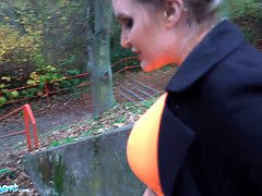 Alexxa Vice�s Big Tits and Tight Leather Trousers