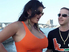 angelica latina plus-size