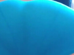 SSBBW twerks whilst wearing panties