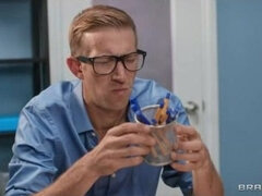 Blondine, Pik sutte, Sædskud, Komme på ansigtet, Hd, Hustru, Teenager, Kone