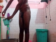 Amatéri, Kúpeľňa, Veľké péro, Striekanie semena, Gay, Masturbácia, Sólo