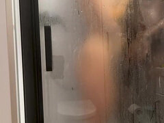 Enthousiasteling, Achter de coulissen, Blond, Stel, Interraciaal, Naakt, Douche, Mager