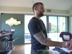 Grote mammen, Blond, Pijpbeurt, Sperma shot, Handbeurt, Hd, Moeder die ik wil neuken, Swinger