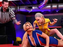 Gros cul, Gym, Masturbation, Mère que j'aimerais baiser, Chatte, Rasée, Sport, Dénudage