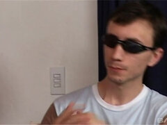 Blondýna, Stříkání spermatu, Na obličej, Spodní prádlo, Shemale, Tetování