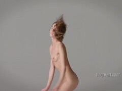 Brunette, Fleksibel, Fransk, Naturlig, Brystvorter, Tynn, Pupper