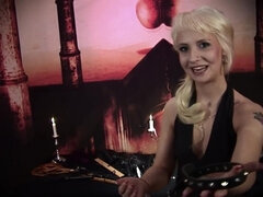 Bambino, Bondage sadomaso, Bionda, Fetish, Masturbazione, Orgasmo, Solo, Giochi