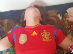 Hatalmas hátsó, Krémes süti, Európai, Latin lány, Filigrán alkatú, Spanyol, Tini, Begyek