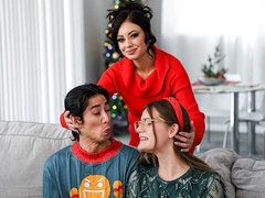 18 ans, Cul, Grosse bite, Sucer une bite, En levrette, Maigrichonne, Adolescente, Nénés