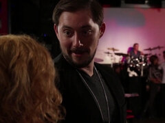 Grosser schwanz, Blondine, Blasen, Hundestellung, Freundin, Hd, Lecken, Reiten