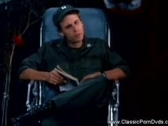 Μαλλιαρός, Ώριμη γυναίκα, Ρετρό