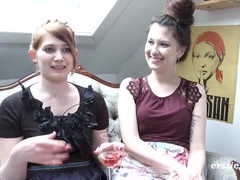 Bondage domination sadisme masochisme, Brunette brune, Doigter, Allemand, Lesbienne, Seins naturels, Chatte, Rasée
