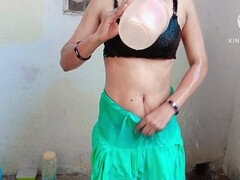Salle de bains, Gros cul, Bikini, Bisexuelle, Indienne