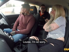 Gros seins, Noire, Sucer une bite, Britannique, Voiture, Européenne, Réalité, Tatouage