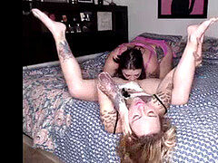 Bbw stor vacker kvinna, Hemmagjord, Lesbisk, Slick, Underkläder, Orgasm, Tatuering, Tonåring