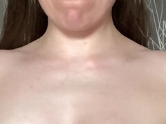 18, Amatör, Brunett, Fingering, Solo, Stockings, Tonåring, Tuttar