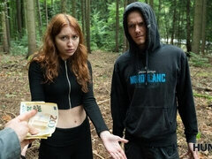 18 jahre, Grosser arsch, Grosser schwanz, Grosse titten, Geld, Im freien, Pov, Dürr