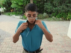 Tyttö, Iso perse, Iso kulli, Suihinotto, Rankka, Äiti jota haluaisin panna, Todellisuus, Kolmen kimppa