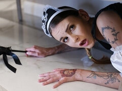 Da dietro, Capellona, Hardcore, Hd, Masturbazione, Tatuaggi, Ragazza, Uniforme