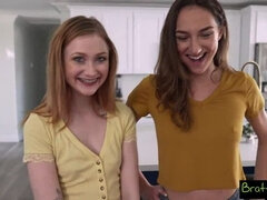 Suihinotto, Ruskeahiuksinen, Kyrpä, Käsihoito, Pienikokoinen, Pillu, Punapää, Ajeltu