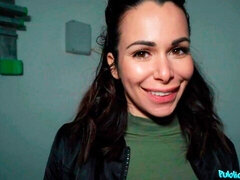 Pik sutte, Brunette, Hundestilling, Penge, Fisse, Mager, Teenager, Bryster